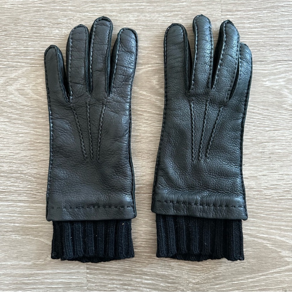 Black Leather Gloves